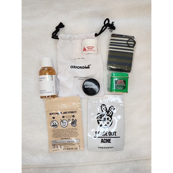 Men's Grooming Sample Bundle in Gaston Luga Splash Hip Pack - Picture 2 of 4